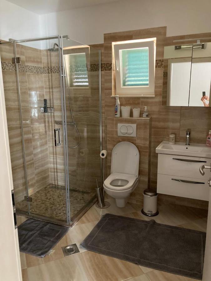 Modern Seeview Apartment Maslenica With Free Wifi, Free Parking, 300M From Beach Eksteriør billede